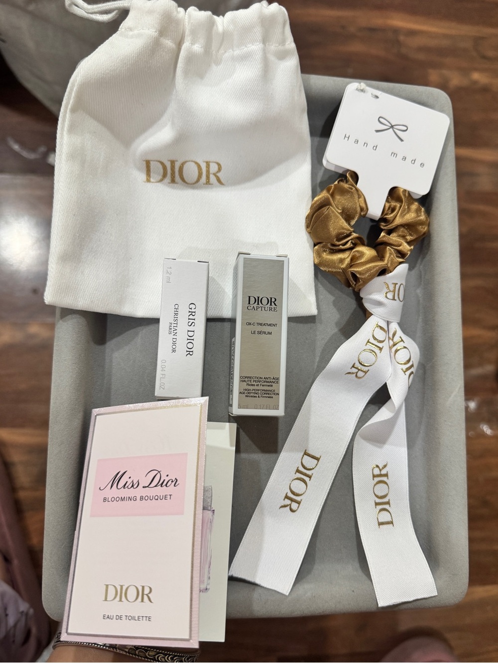 DIOR 5 pieces Beauty Accessories